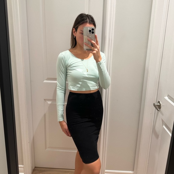 American Apparel long sleeve cropped top - Picture 6 of 8